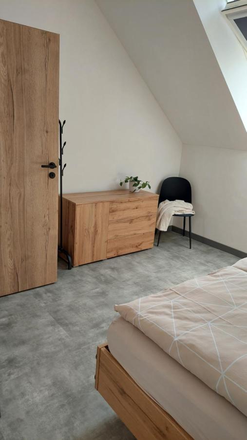 Apartmán Po schodech nahoru Bořetice Exterior foto
